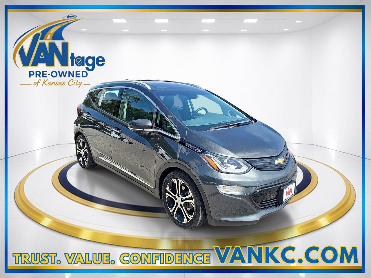 Certified 2020 Chevrolet Bolt Premier w/ Infotainment Package FWD image 3