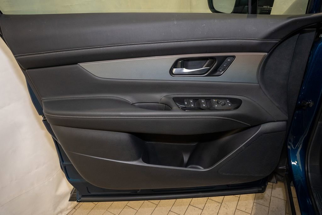 New 2026 Nissan Murano SL image 14