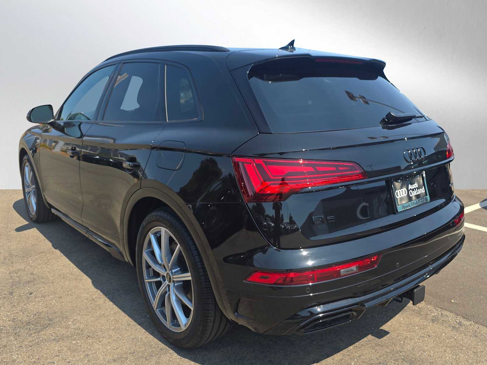 New 2025 Audi Q5 e Premium Plus image 5