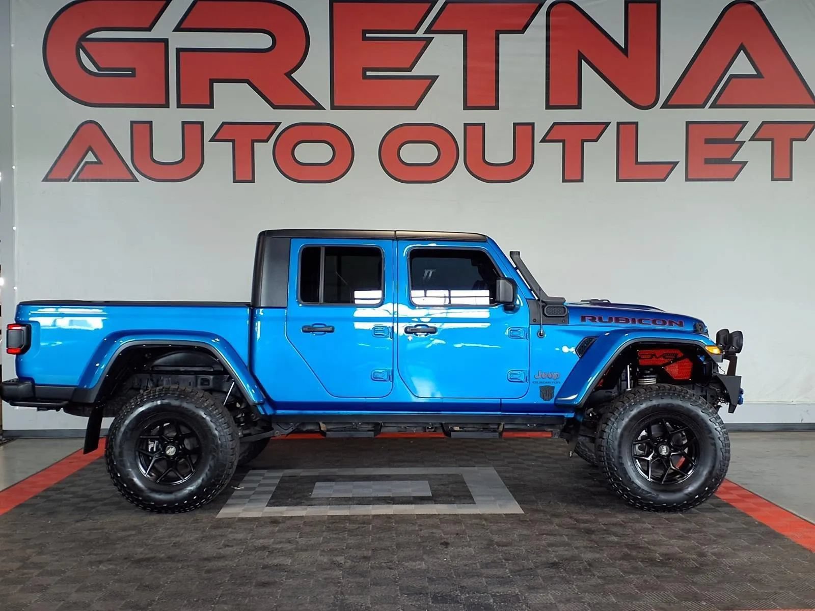 Used 2021 Jeep Gladiator Rubicon AWD/4WD image 1
