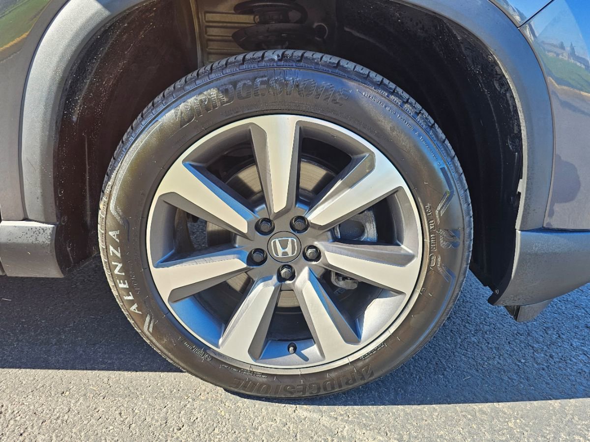 Used 2023 Honda Pilot Elite image 6