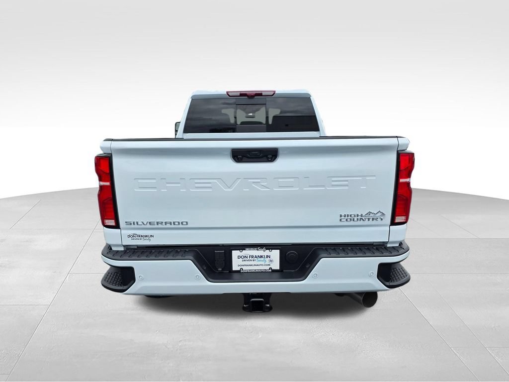 New 2026 Chevrolet Silverado 2500 High Country w/ High Country Premium Package AWD/4WD image 6
