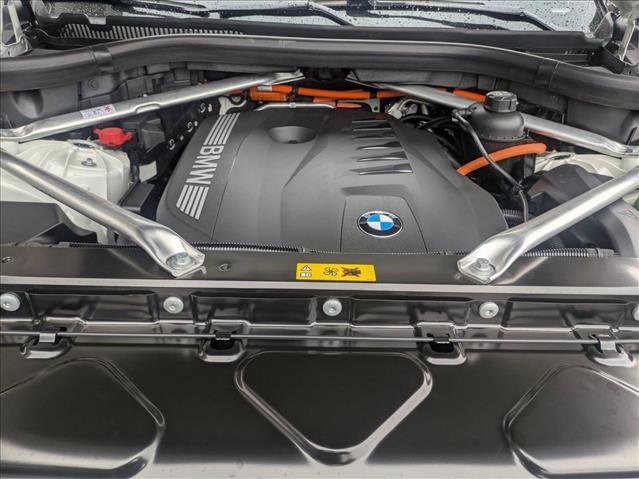 New 2026 BMW X5 xDrive50e w/ M Sport Package image 18