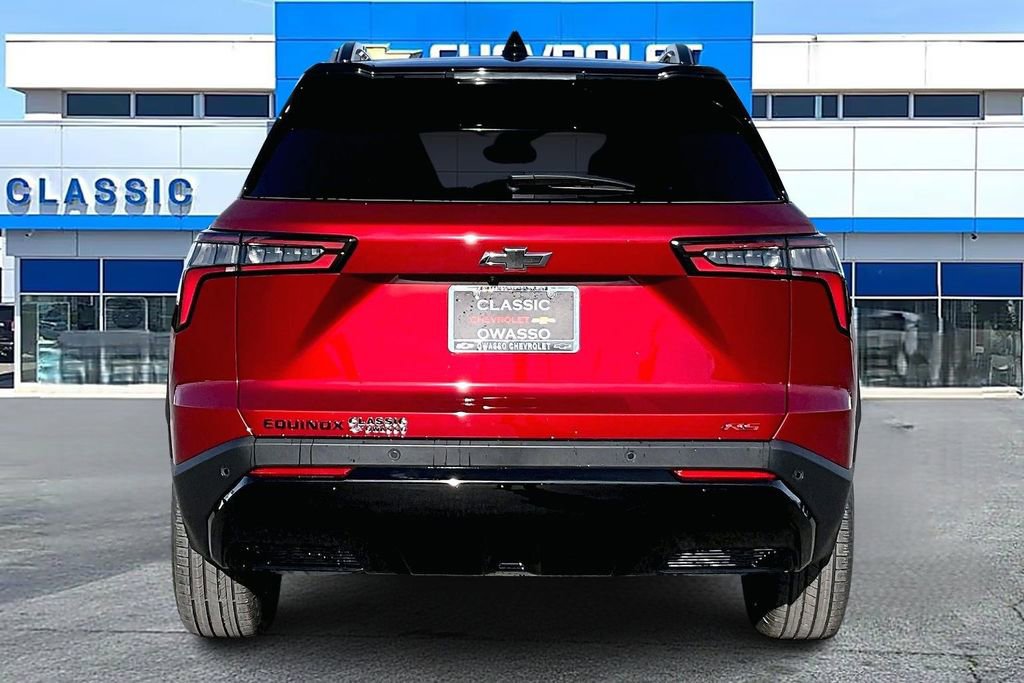 New 2026 Chevrolet Equinox RS w/ LPO, Floor Liner Package image 4