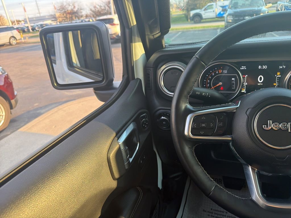 Used 2021 Jeep Wrangler Unlimited Sahara w/ Dual Top Group image 8