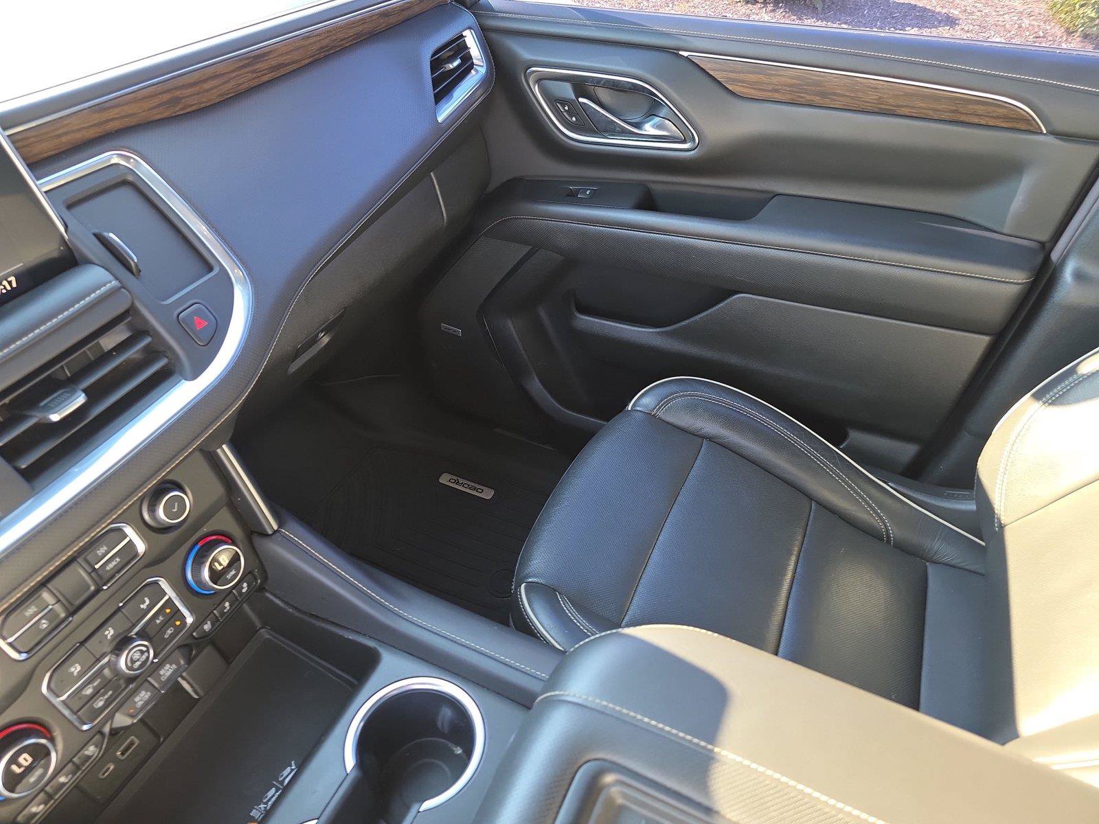 Used 2021 Chevrolet Tahoe Premier AWD/4WD image 30