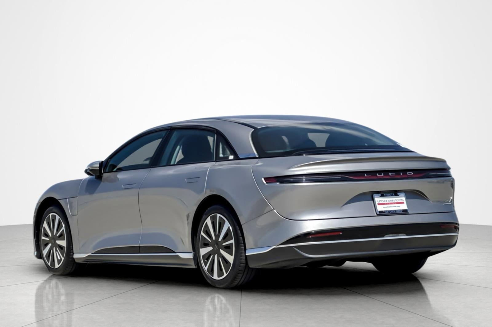 Used 2026 Lucid Air Touring AWD/4WD image 3