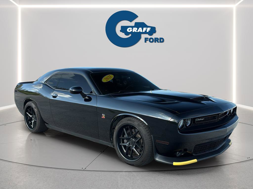 Used 2021 Dodge Challenger R/T Scat Pack w/ Plus Package RWD image 2