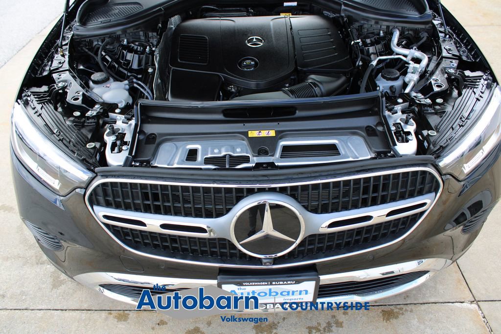 Used 2025 Mercedes-Benz GLC 300 4MATIC image 30