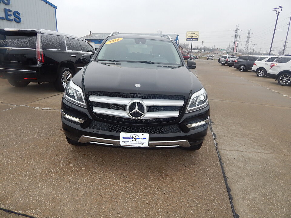 Used 2015 Mercedes-Benz GL 450 4MATIC image 2