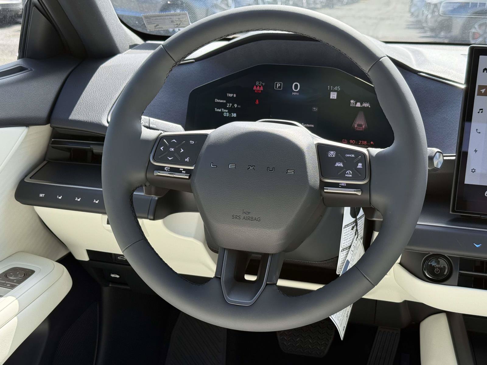New 2026 Lexus ES 500e AWD/4WD image 9