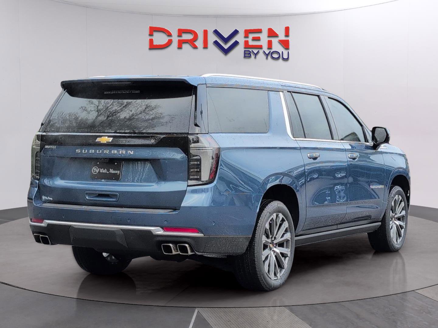 New 2026 Chevrolet Suburban High Country RWD image 5