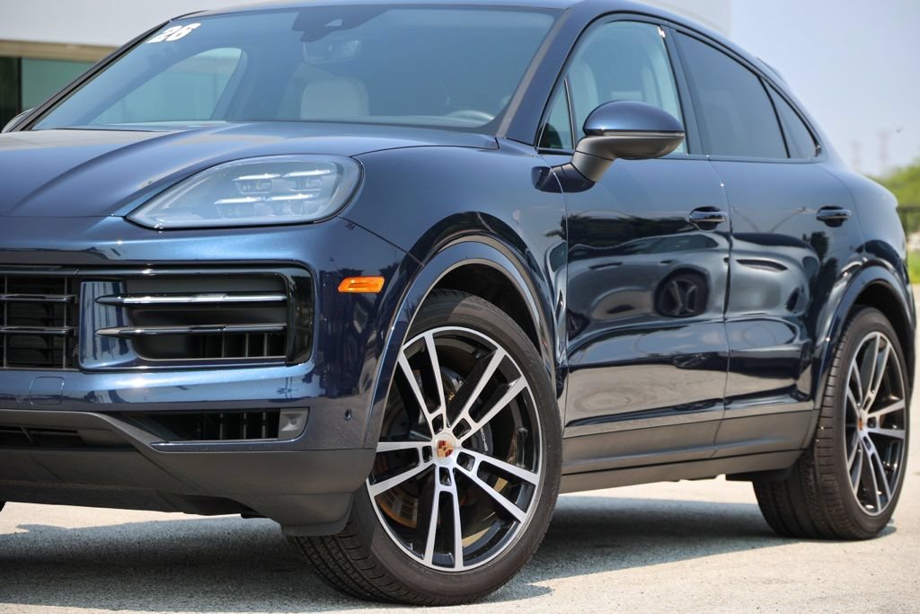 Certified 2026 Porsche Cayenne Coupe AWD/4WD image 12