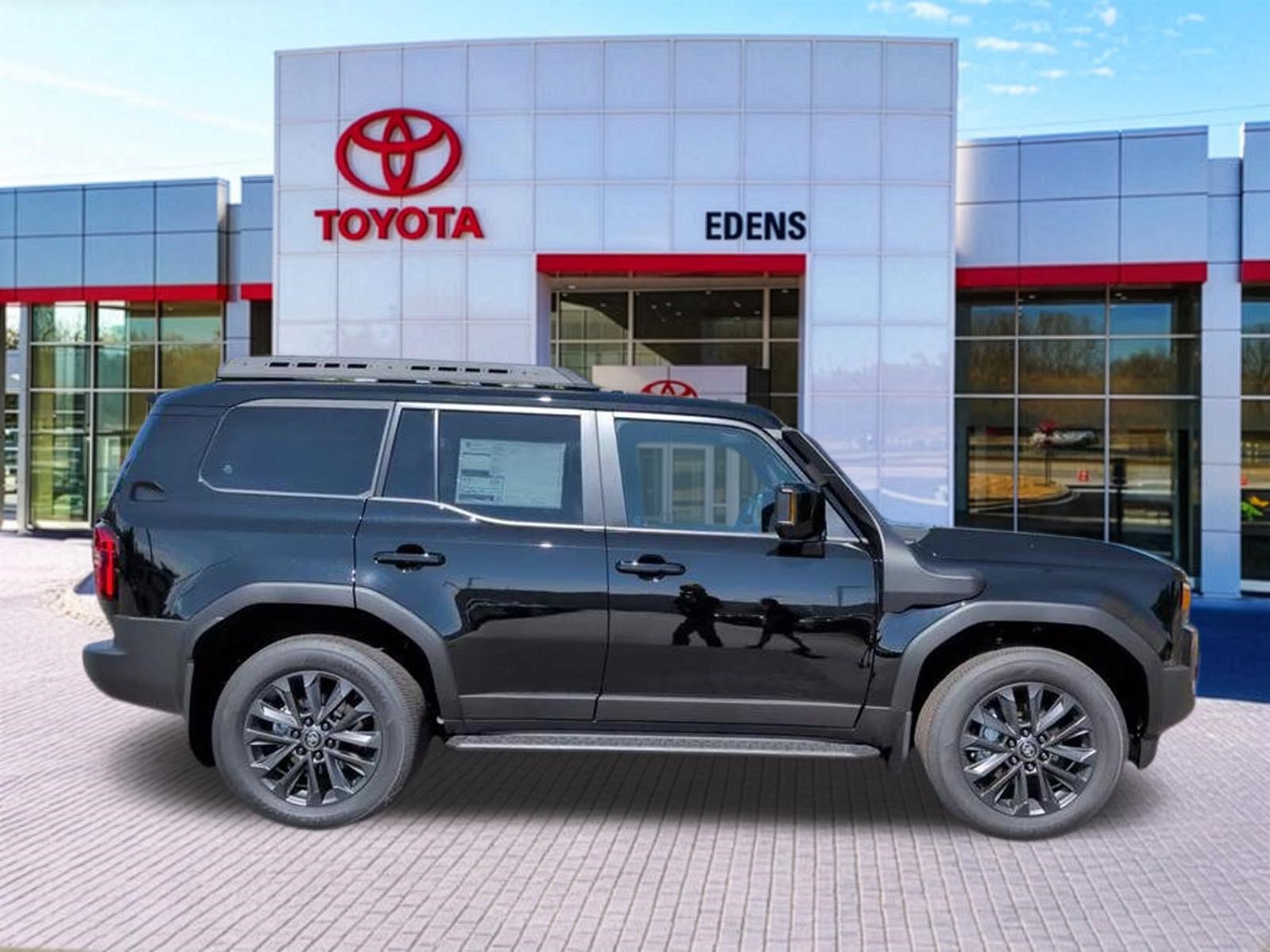 New 2027 Toyota Land Cruiser AWD/4WD image 2