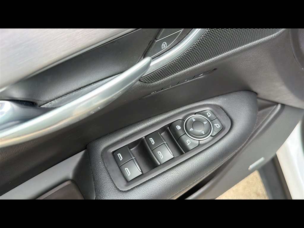 Used 2019 Cadillac XT5 Premium Luxury AWD/4WD image 8