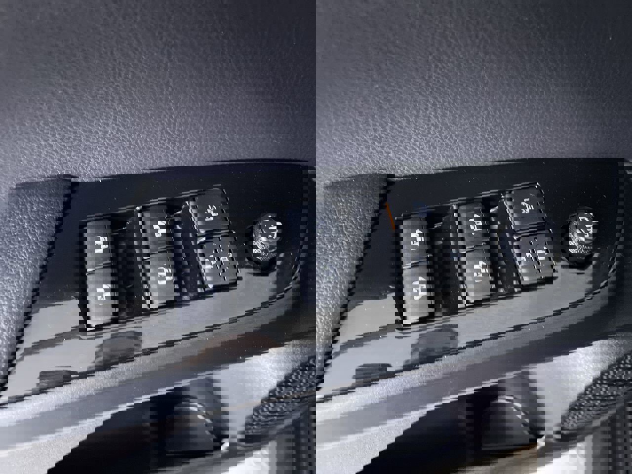 Used 2017 Toyota Prius Prime Premium w/ Carpet Mat Package image 11