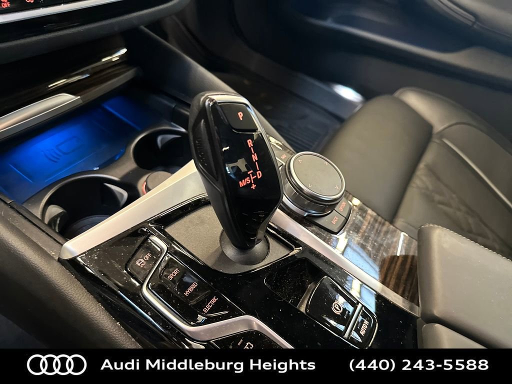 Used 2023 BMW 530e xDrive w/ Luxury Seating Package image 26