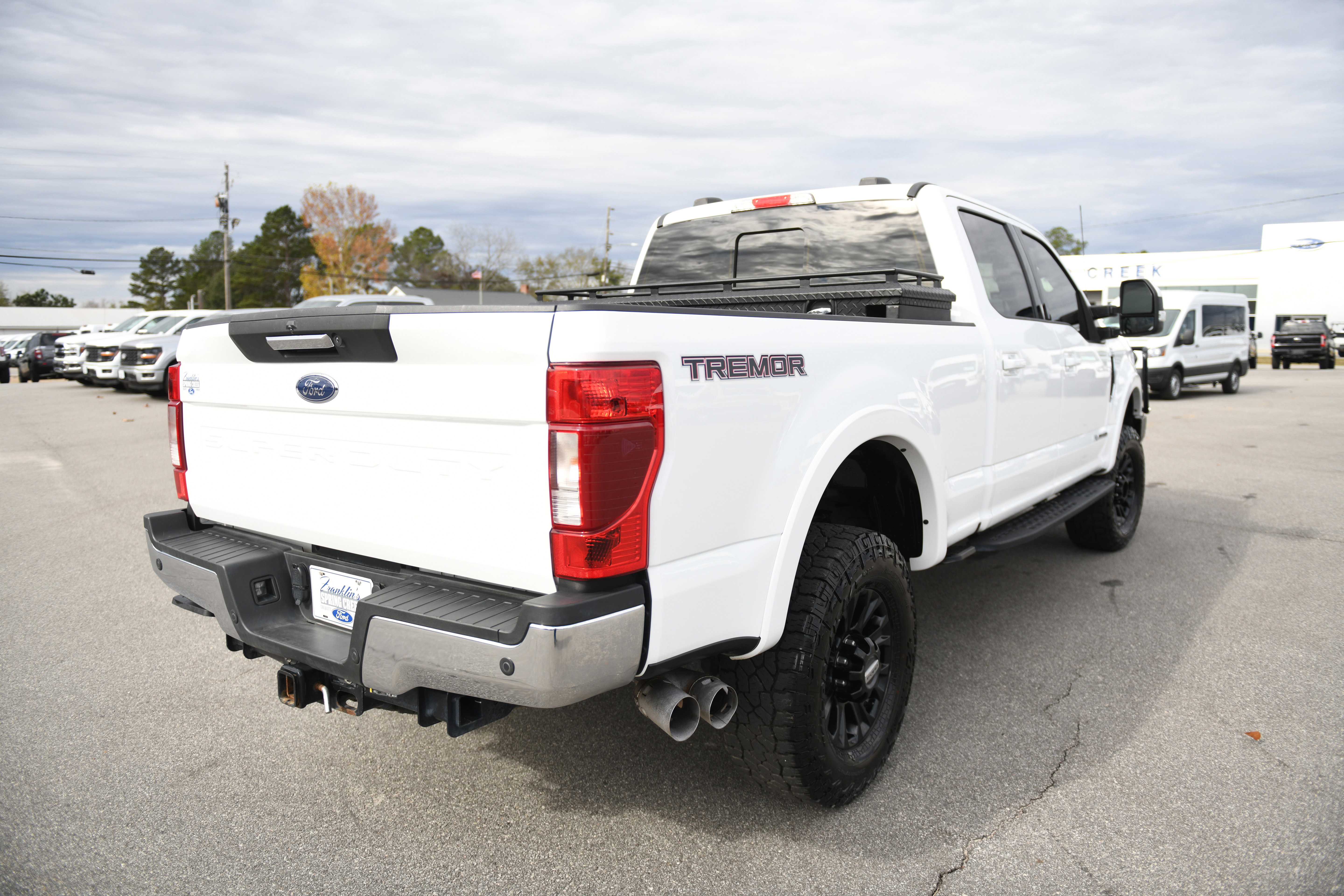 Used 2022 Ford F250 Lariat w/ Tremor Off-Road Package image 10