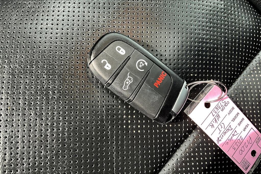 Used 2023 Dodge Durango GT image 10
