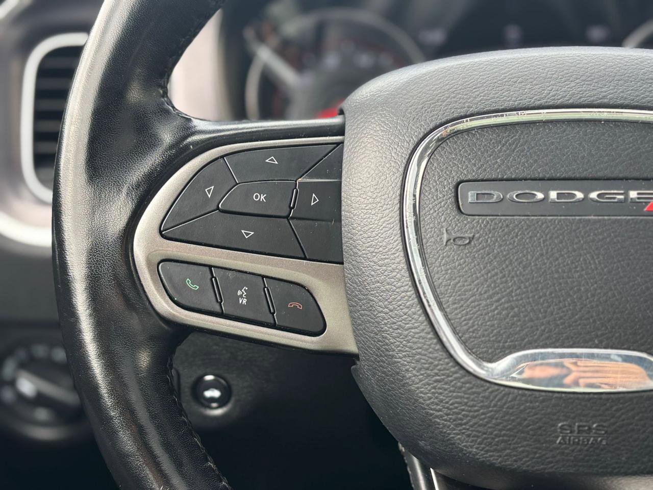 Used 2020 Dodge Charger SXT w/ Leather Interior Group RWD image 23