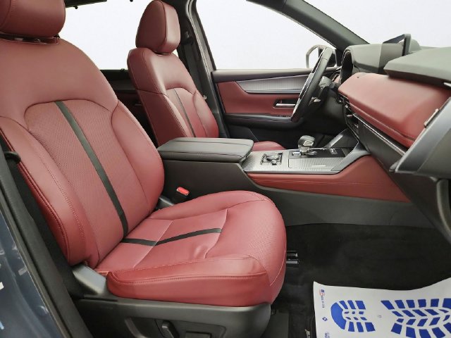 Used 2025 MAZDA CX-70 Plug-In Hybrid w/ Premium Plus AWD/4WD image 28