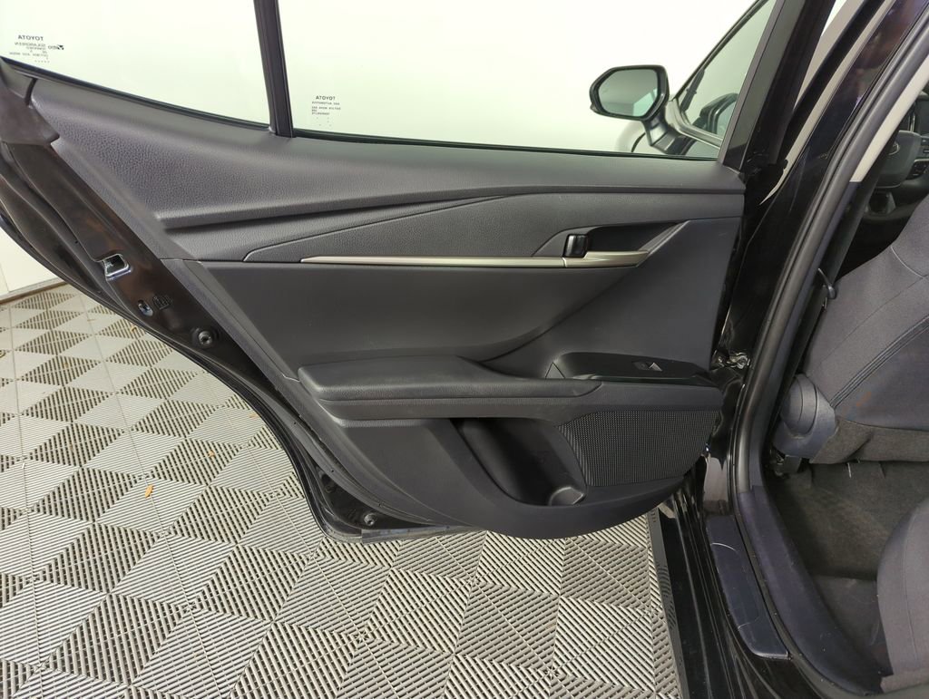 Used 2025 Toyota Camry LE FWD image 26