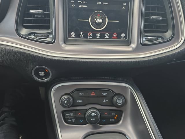 Used 2019 Dodge Challenger SXT image 23