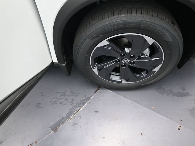 Used 2026 Nissan Rogue SV AWD/4WD image 35