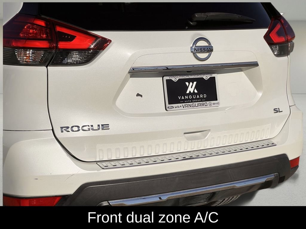 Used 2017 Nissan Rogue SL w/ SL Premium Package image 7