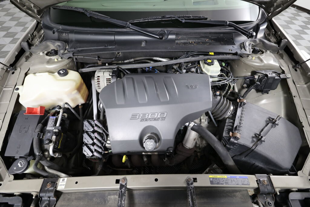 Used 2003 Buick Le Sabre Limited w/ Gran Touring Package image 37