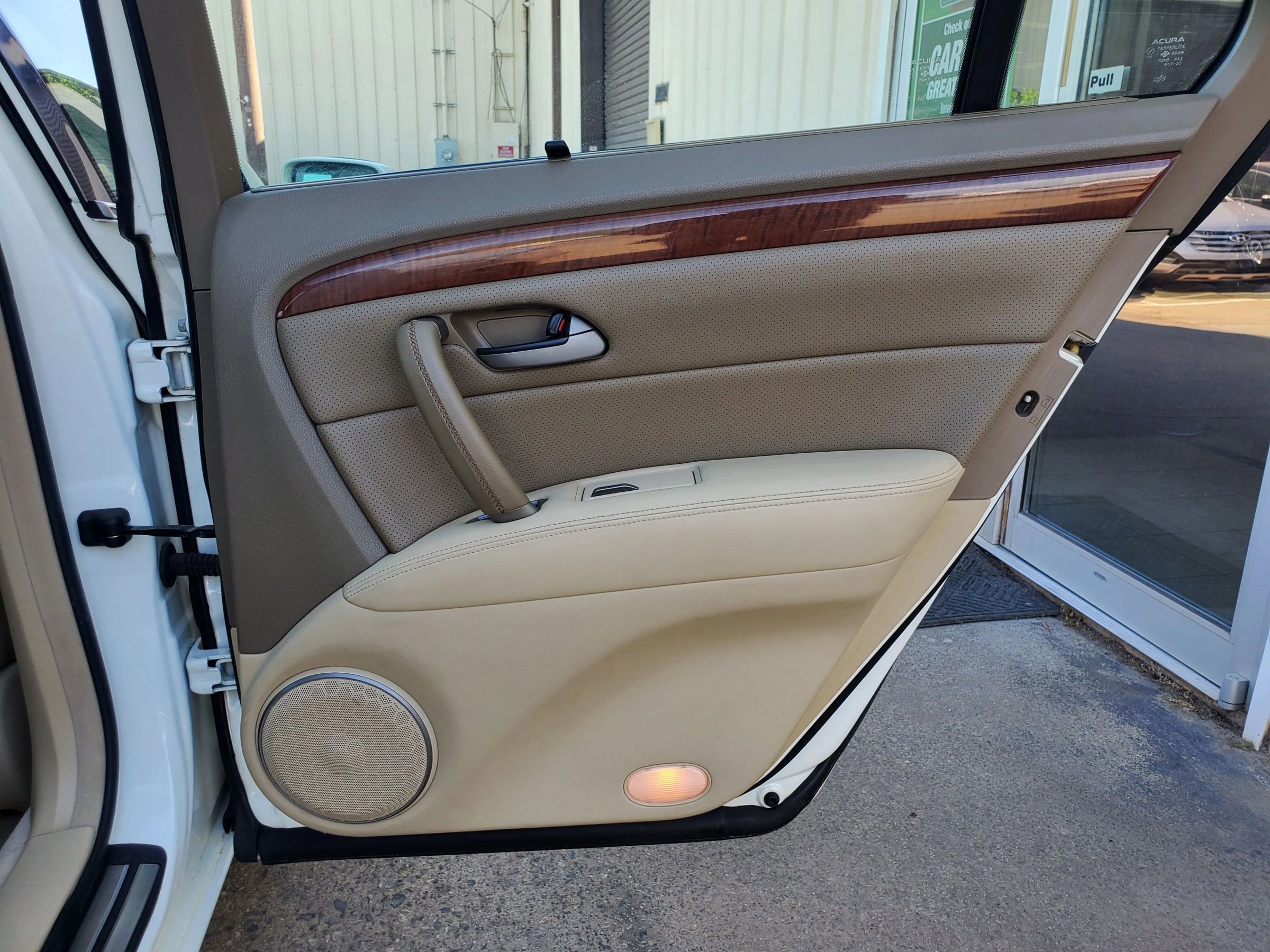 Used 2005 Acura RL AWD/4WD image 21