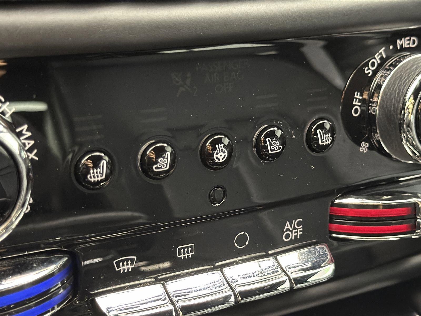 Used 2025 Rolls-Royce Ghost image 18