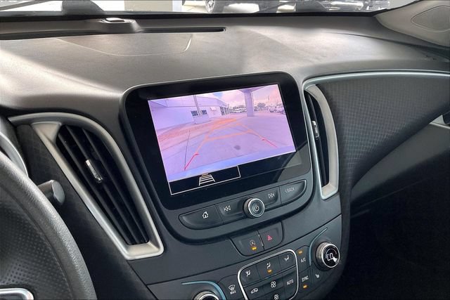 Used 2023 Chevrolet Malibu LT FWD image 11