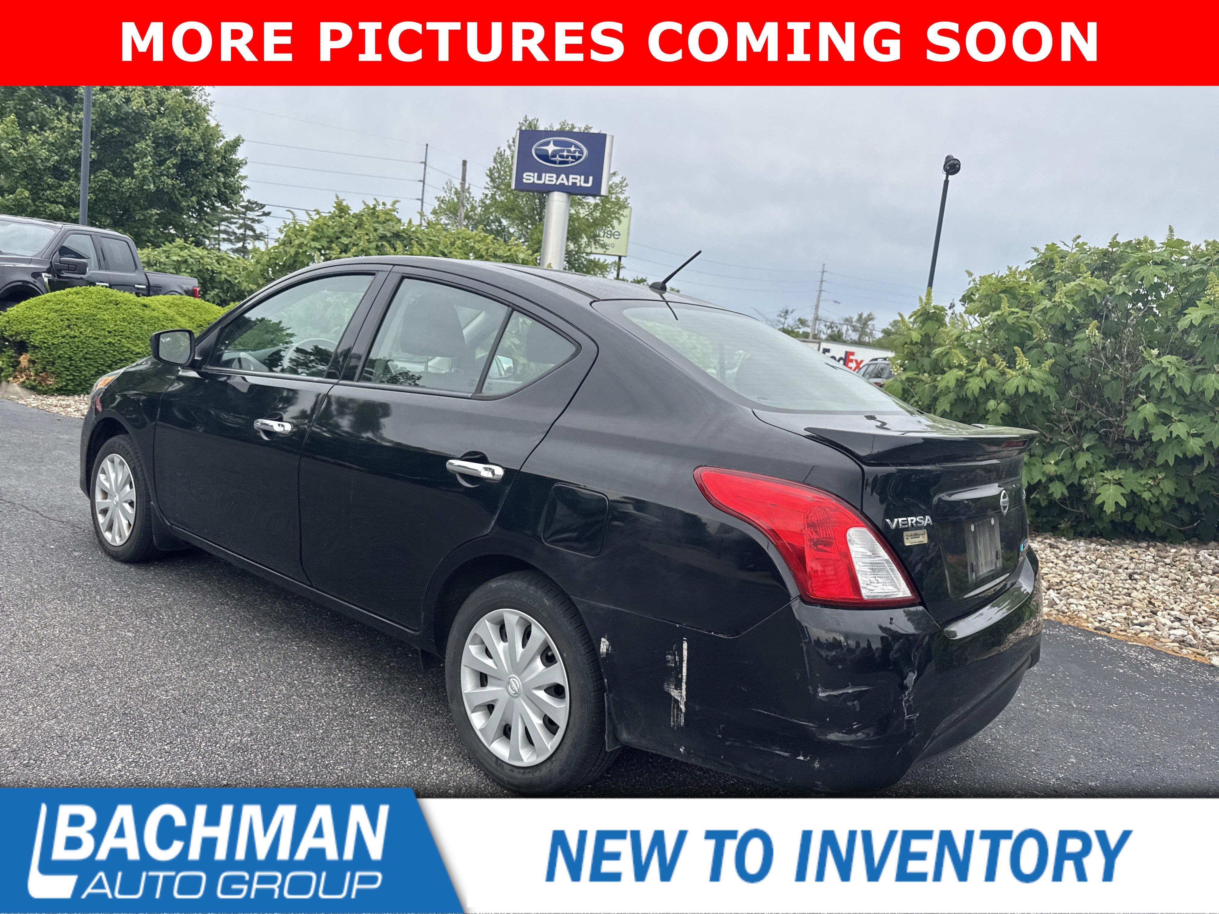 Used 2015 Nissan Versa SV FWD image 7