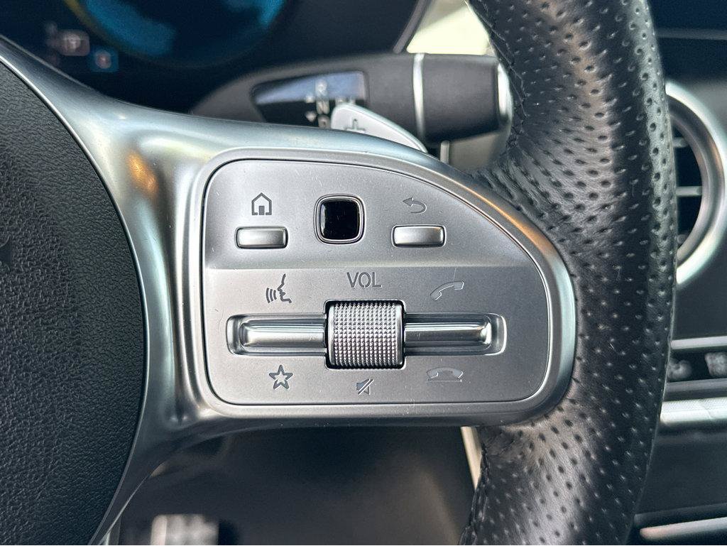 Used 2022 Mercedes-Benz GLC 300 image 23