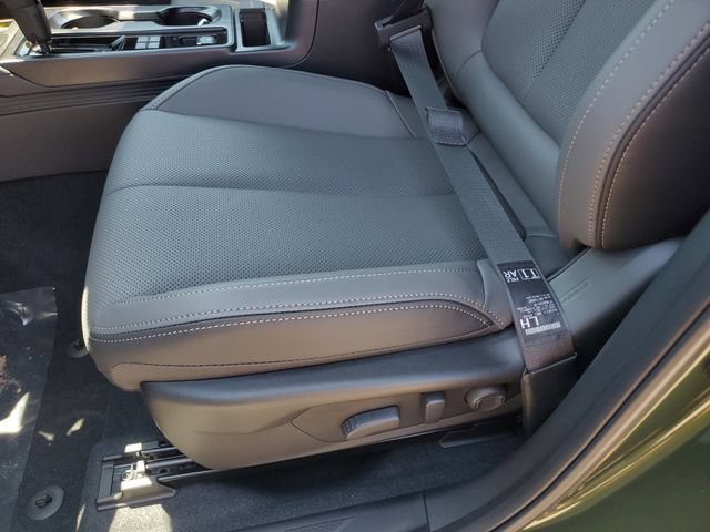 New 2026 Subaru Outback Limited AWD/4WD image 19