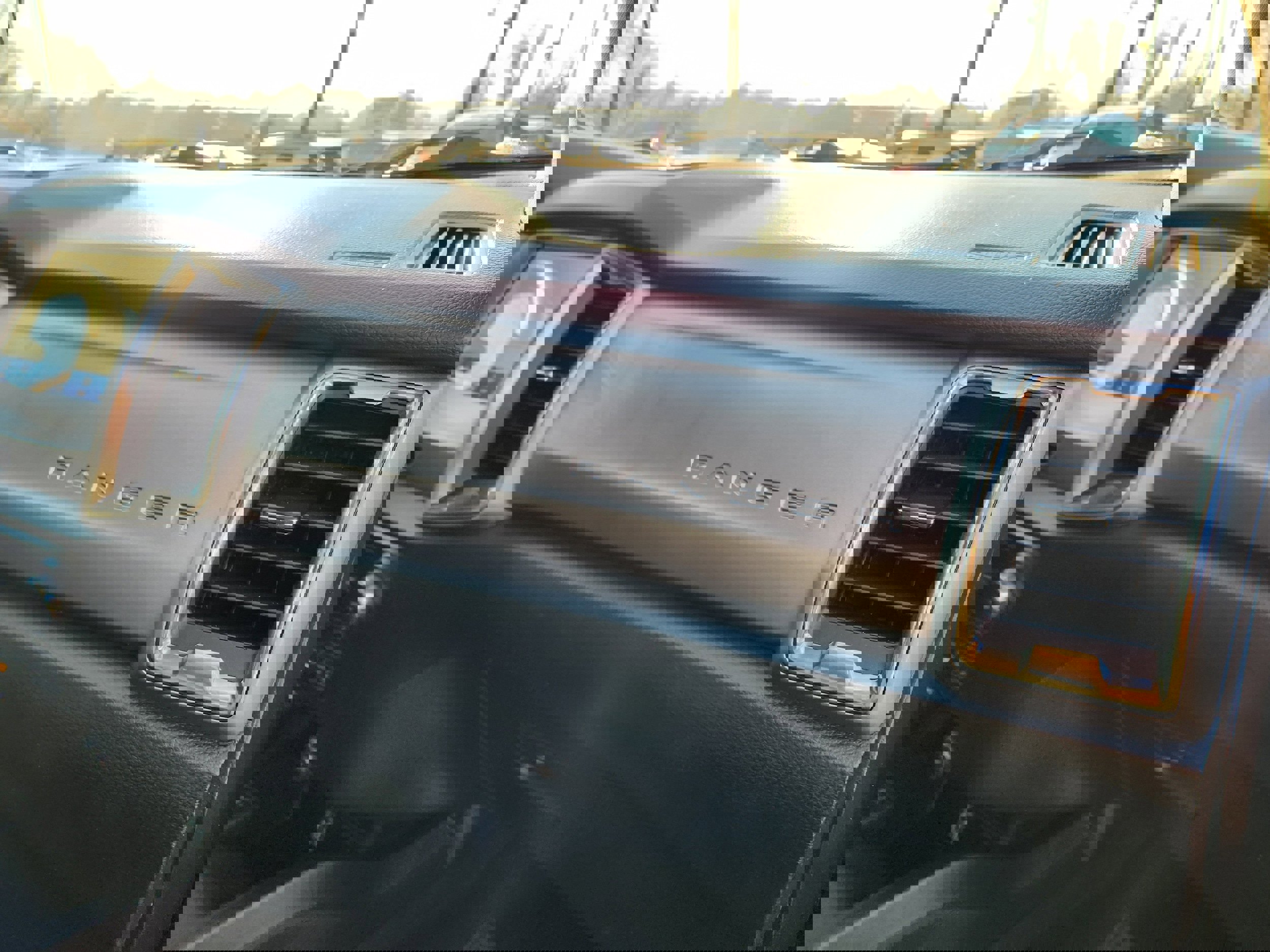 Used 2021 Ford Ranger XLT w/ Equipment Group 302A High image 17