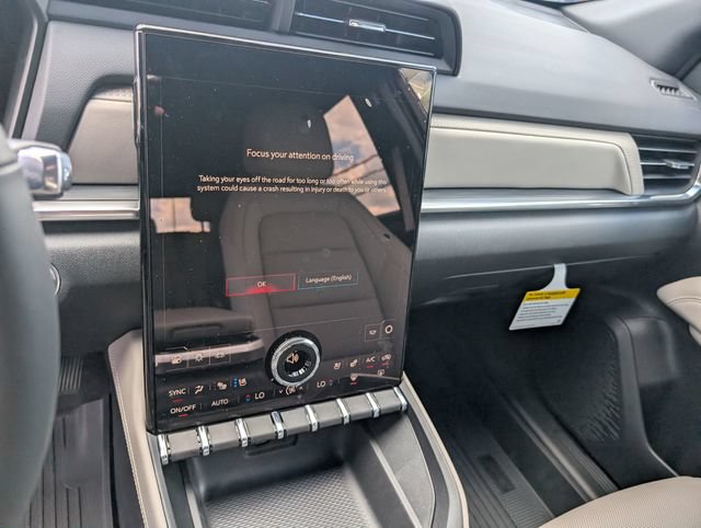 New 2026 GMC Terrain Elevation w/ Elevation Premium Package AWD/4WD image 19