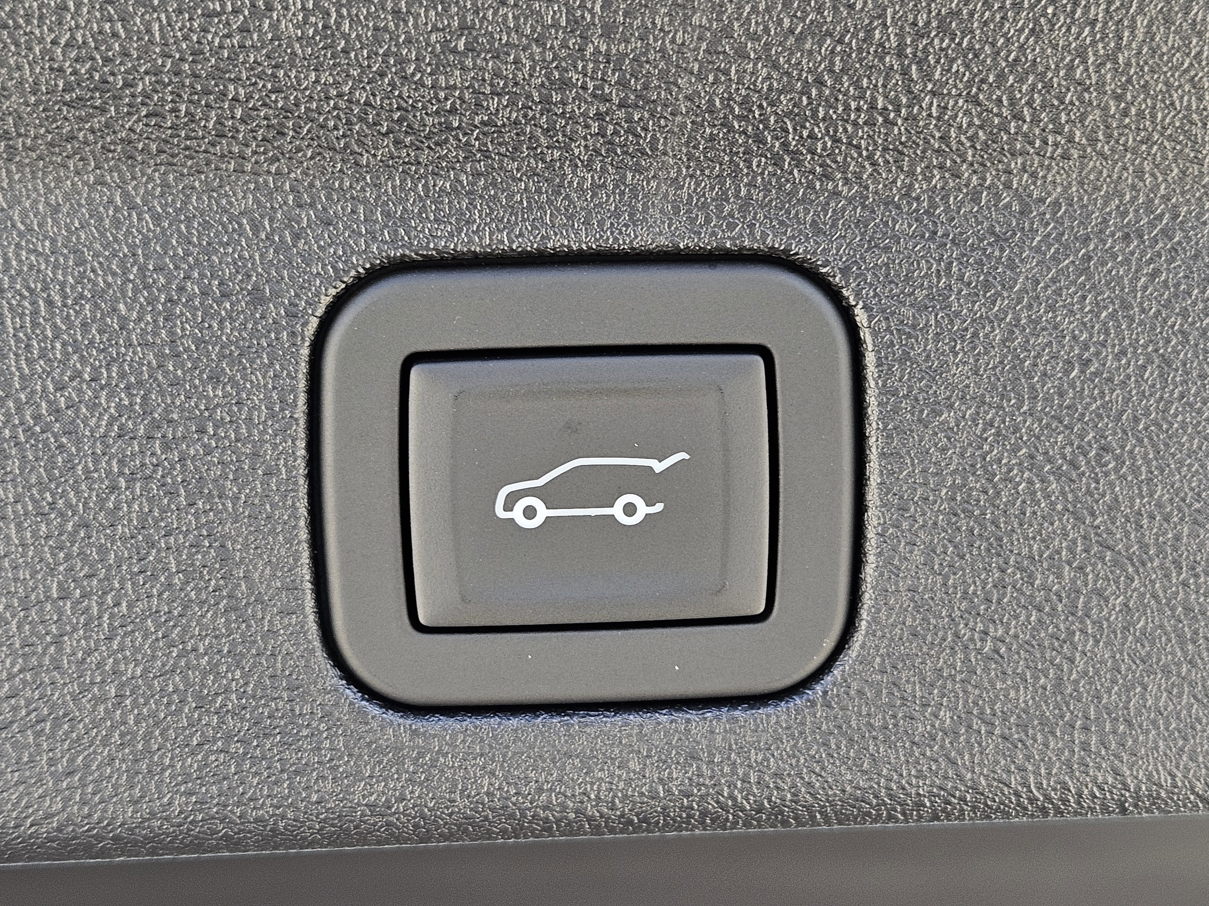 New 2026 Cadillac Escalade IQ Sport 2 w/ LPO, ONYX Package image 13