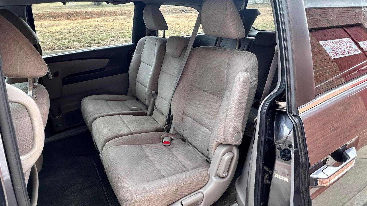 Used 2015 Honda Odyssey EX image 10