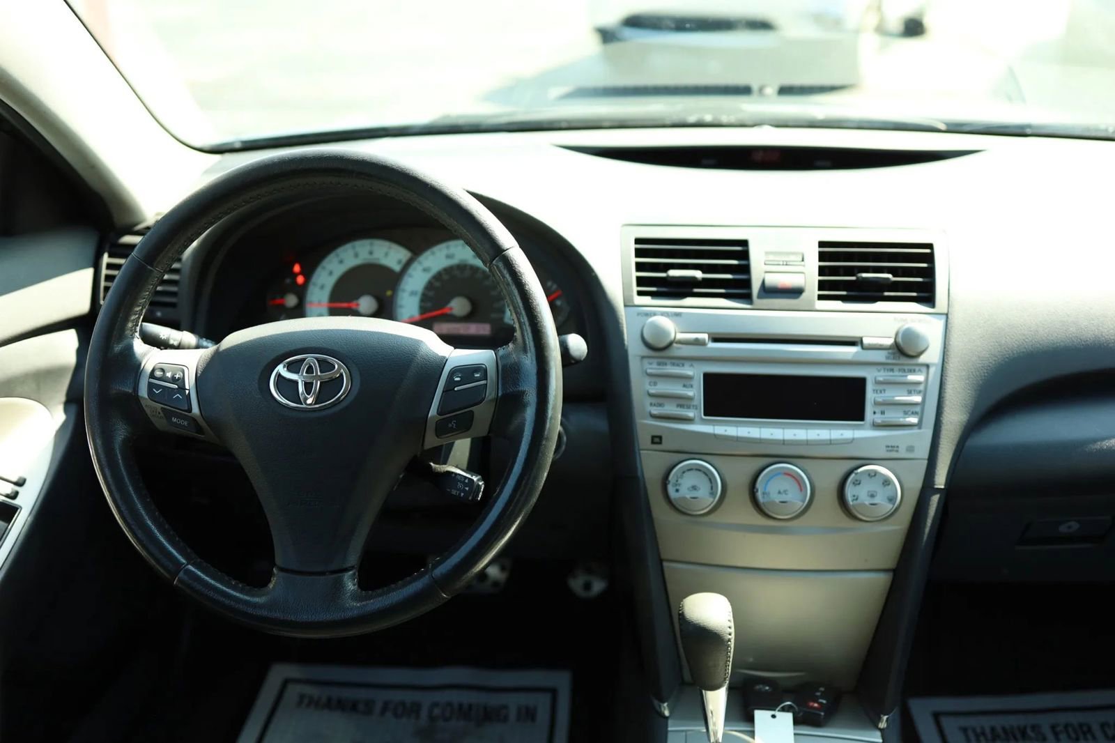 Used 2011 Toyota Camry SE image 31