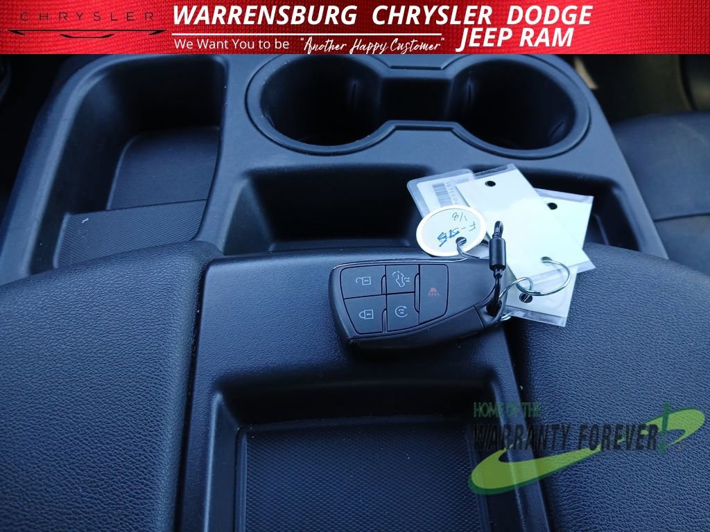 Used 2025 GMC Sierra 1500 SLT image 30