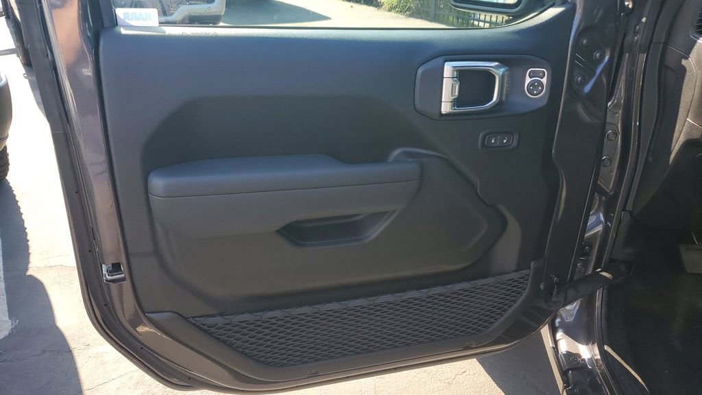 New 2026 Jeep Wrangler Sport S image 19