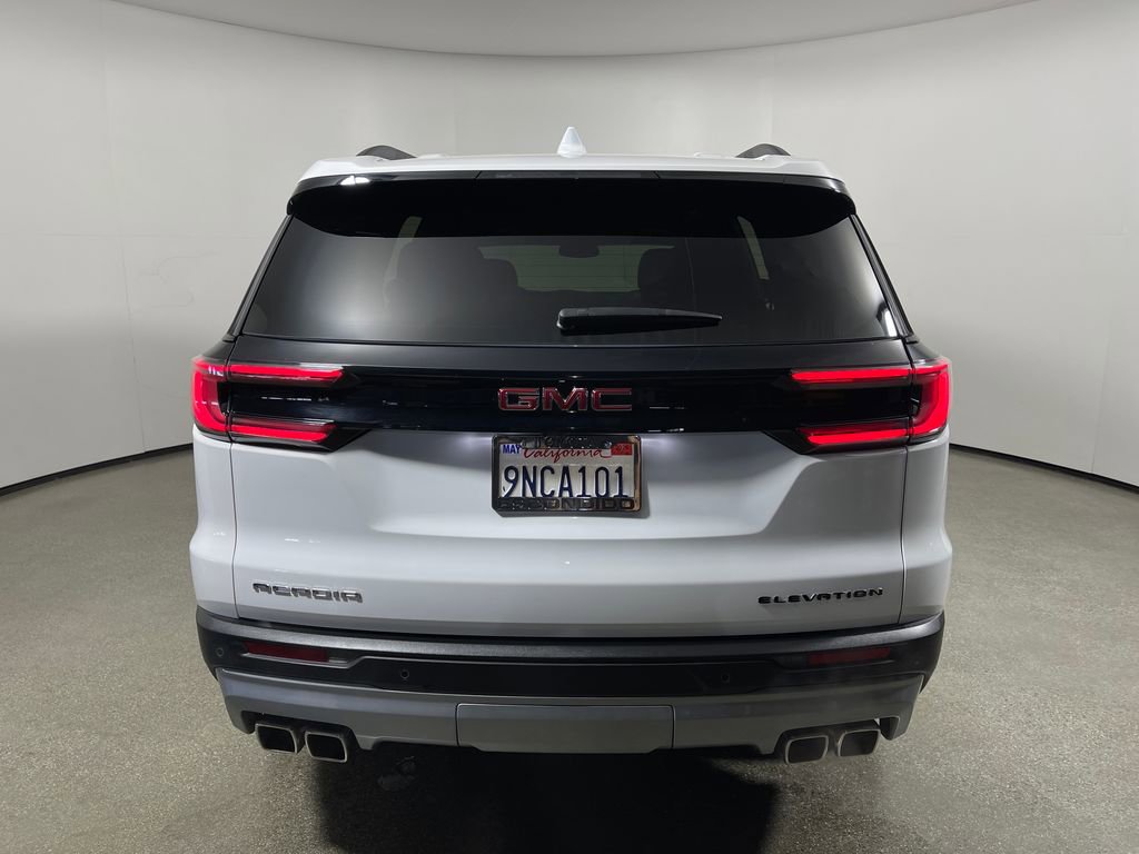 Used 2024 GMC Acadia Elevation image 4