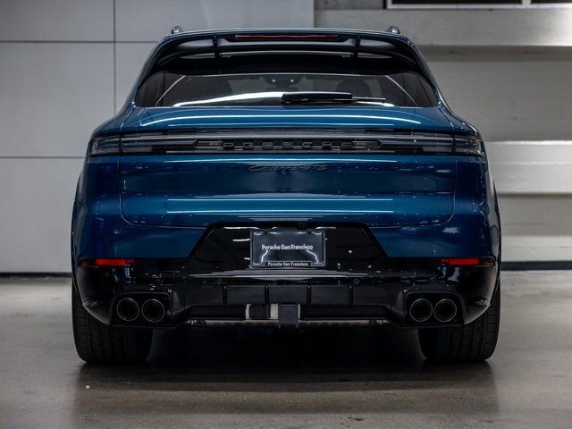 New 2026 Porsche Cayenne GTS image 20