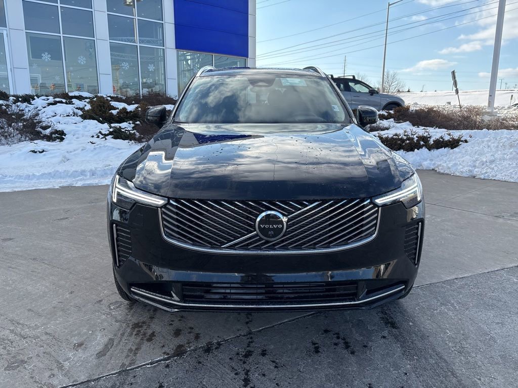 New 2026 Volvo XC90 T8 Ultra w/ Protection Package Premier image 3