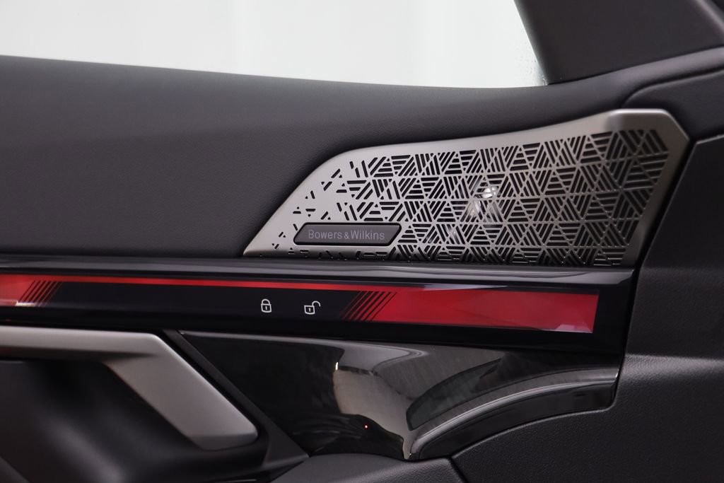 New 2026 BMW 530i xDrive w/ Premium Package image 7