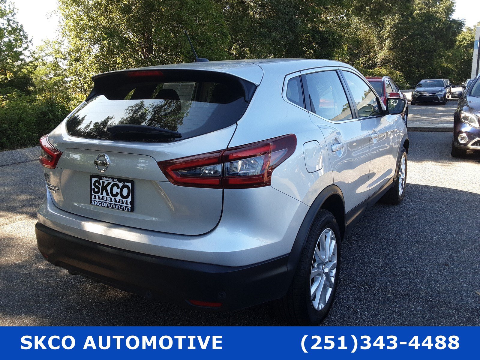 Used 2021 Nissan Rogue Sport S FWD image 5