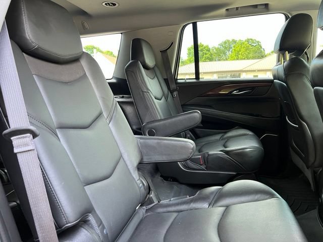 Used 2016 Cadillac Escalade Premium AWD/4WD image 19
