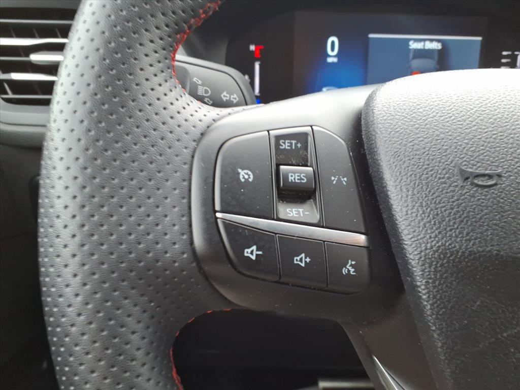 Certified 2023 Ford Escape ST-Line Select image 16